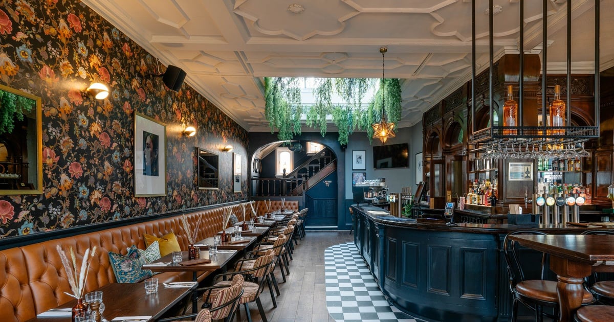 The Lillie Langtry in London