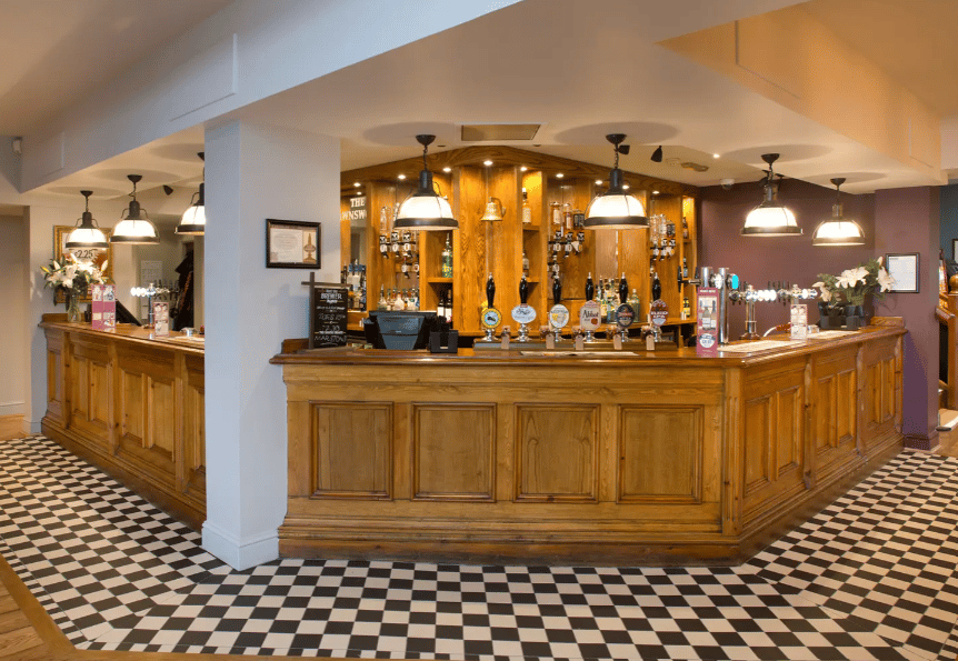 Why You Should Run a Pub Like The Lawnswood Near Kingswinford