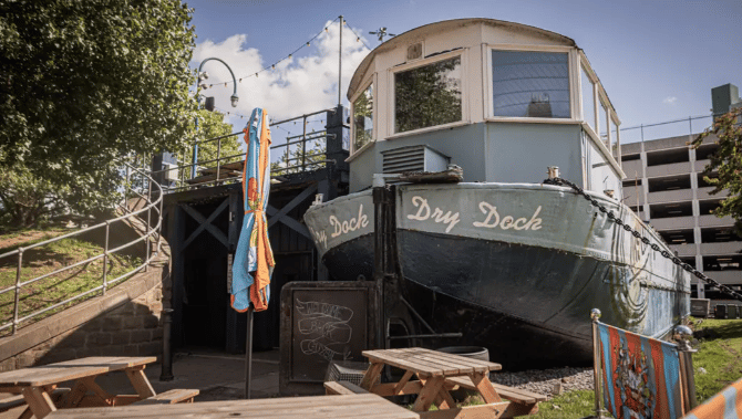 Leeds Icons: Why The Dry Dock Is More Than Just a Pub — It’s a Landmark of Student Life