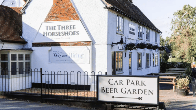 The Three Horseshoes, Letchworth: A Heritage Pub with Modern Heart