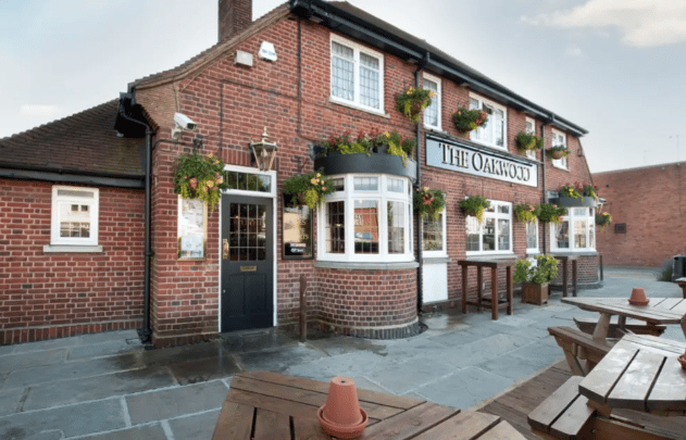 Run a Community Pub with Heart: The Oakwood, Eastwood