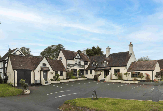 The Leopard, Bishop’s Tachbrook – A Beautifully Restored Country Gastropub with Heritage,