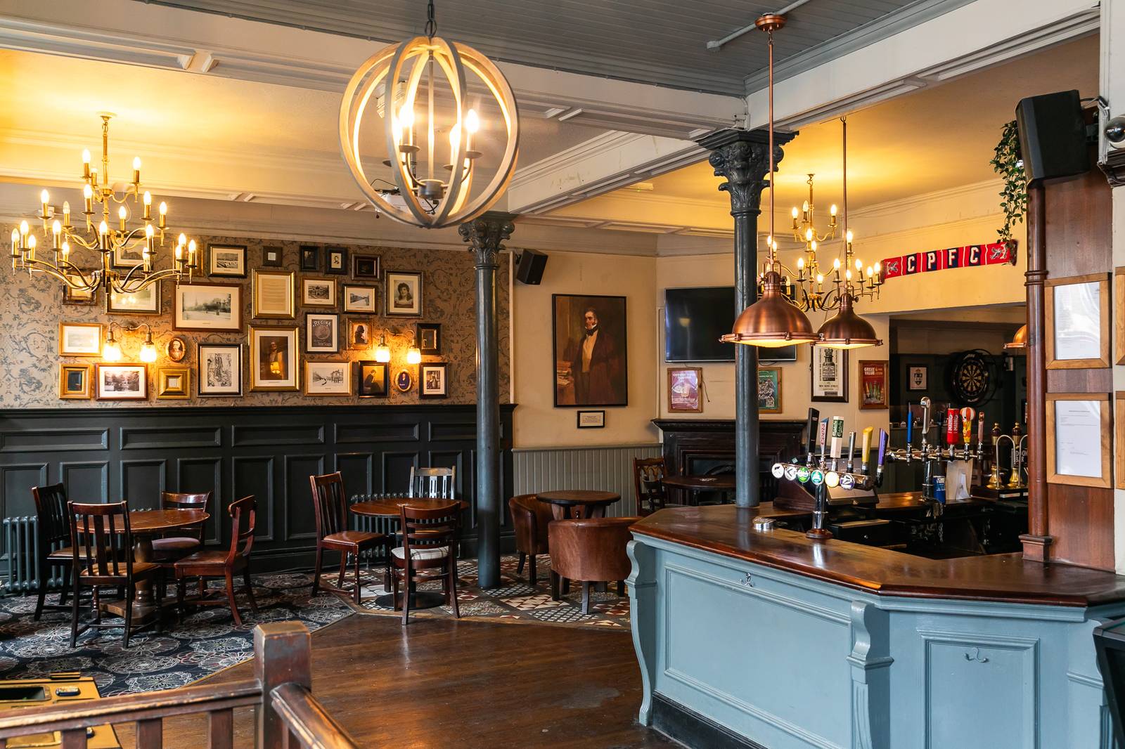 Photo of a pub