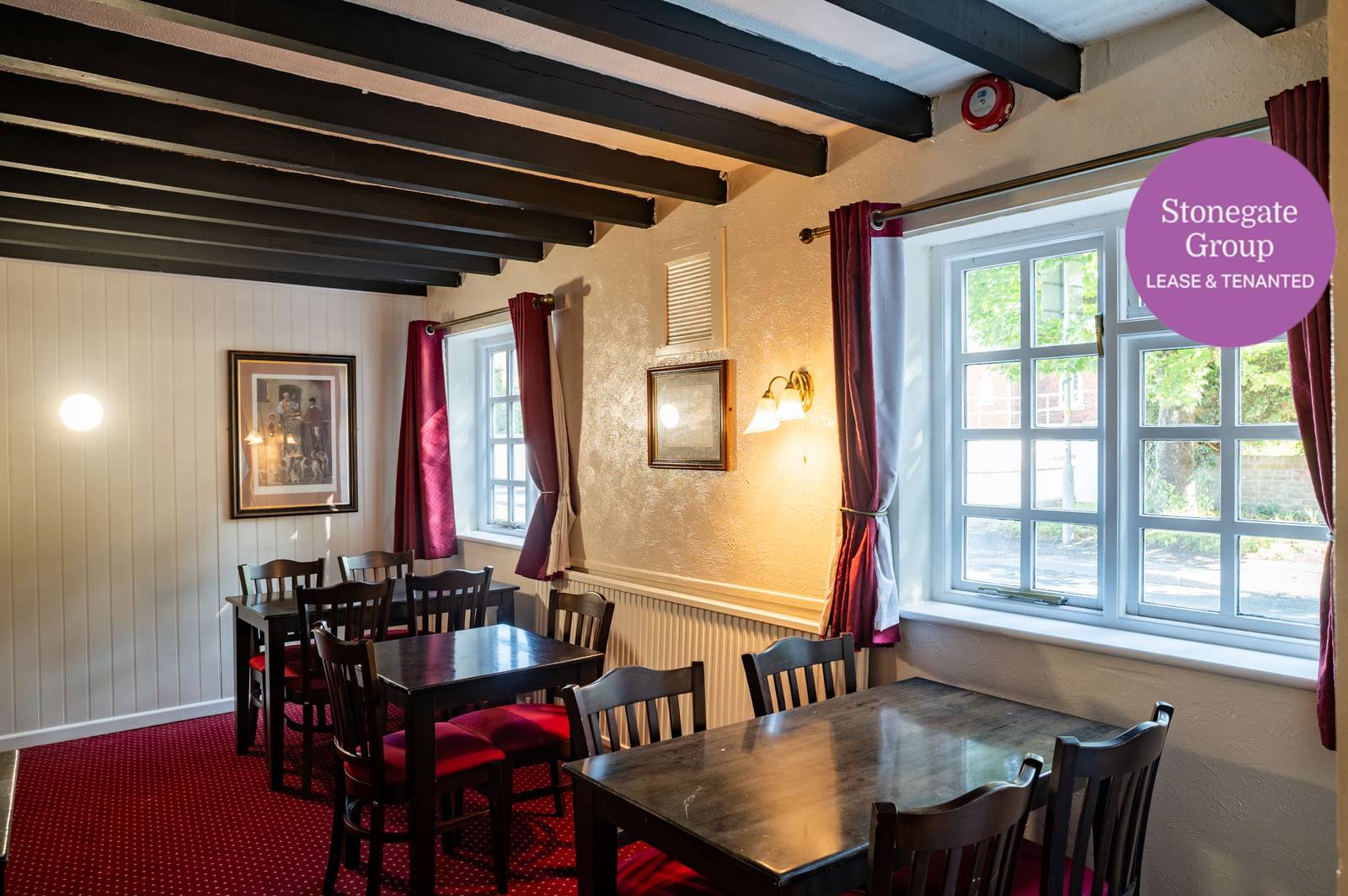 Winterbourne Arms Salisbury - photo 2