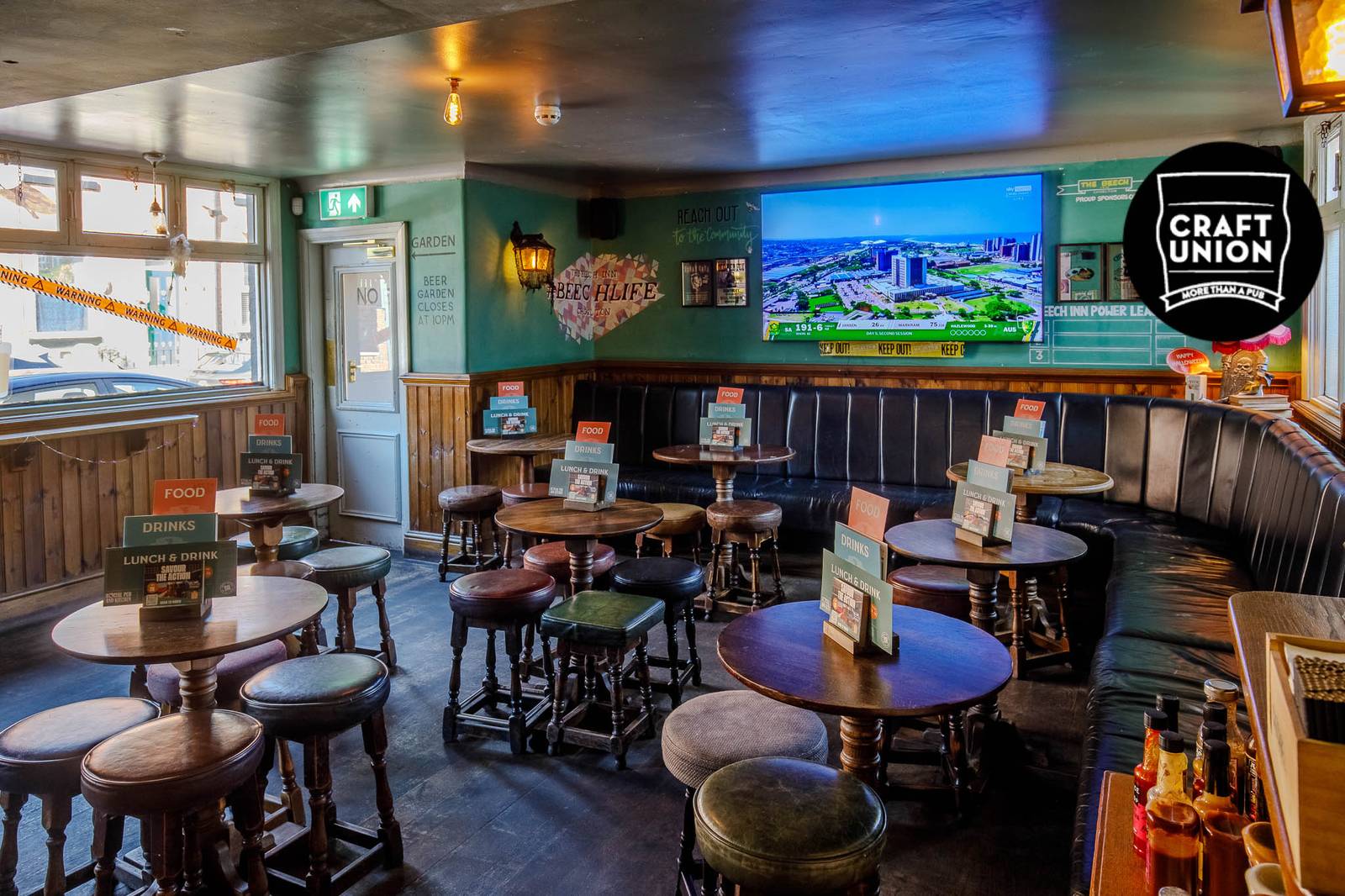 Beech Inn Chorlton-Hardy - photo 2