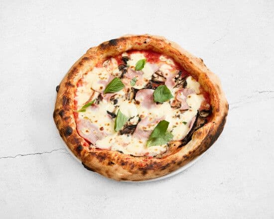 Ham Pizza at Nuvola Pizza in Croydon