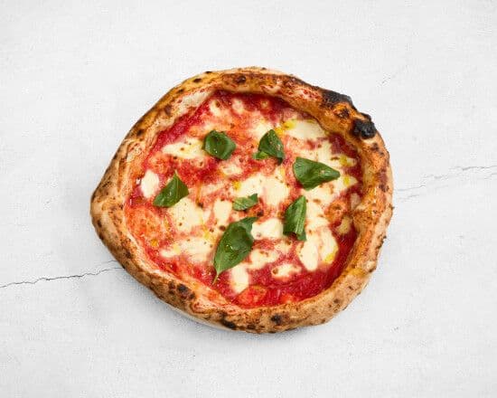 Margherita Pizza at Nuvola Pizza in Croydon