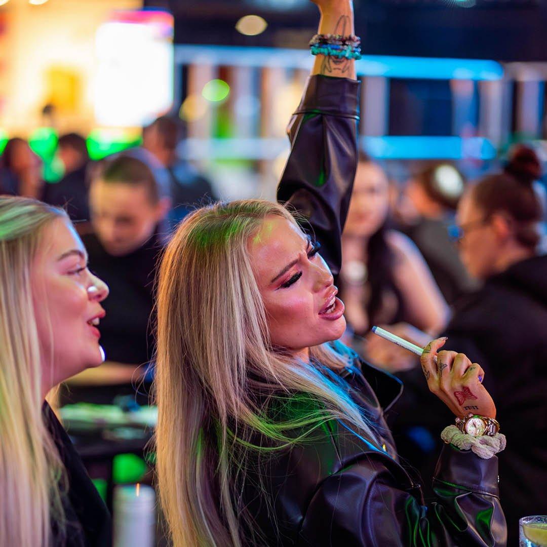 POP PRINCESS BOOMBOX BINGO WITH DJ TIZZLE