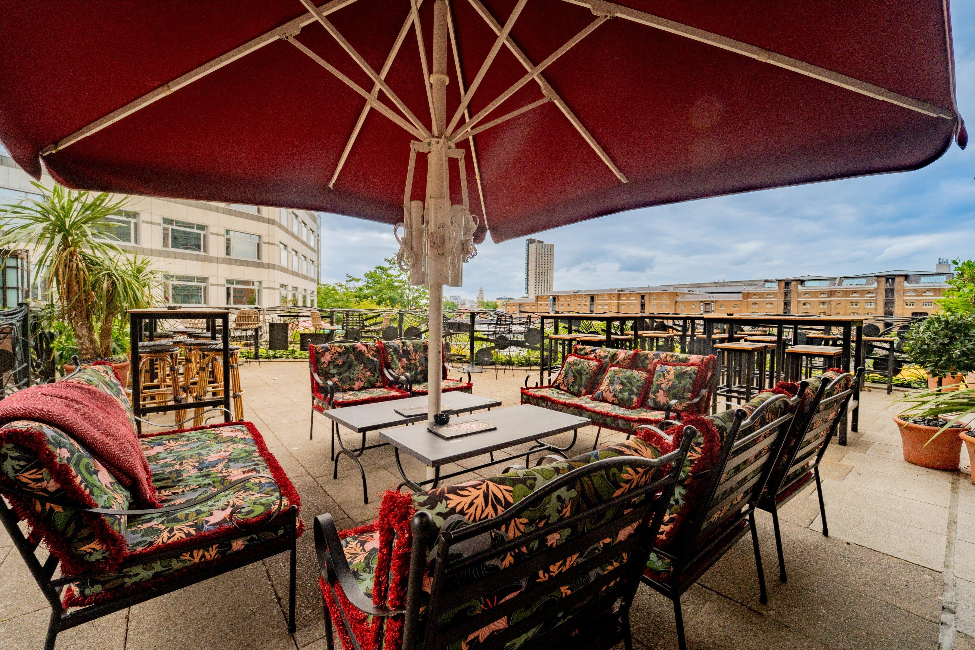 New Outdoor Area at The Cocktail Club in Canary Wharf