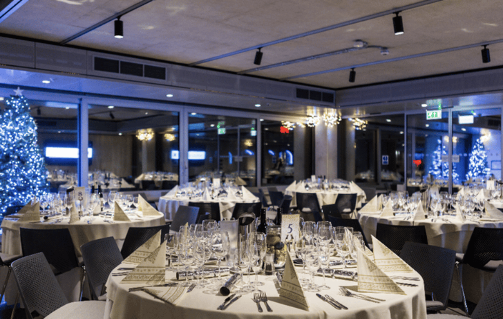 ATTENBOROUGH Room
