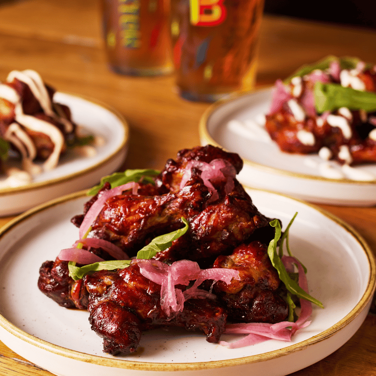 Bottomless Wings
