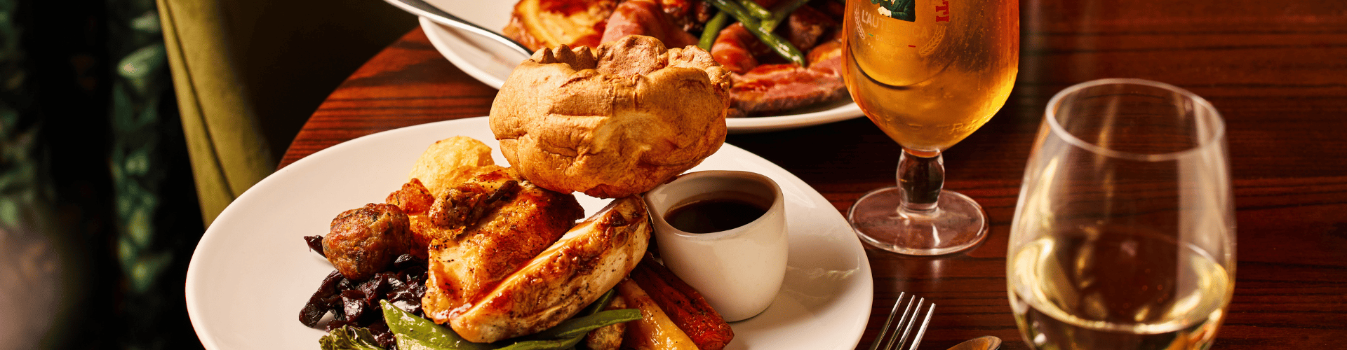 Sunday Pub Roast at The Chapter Collection
