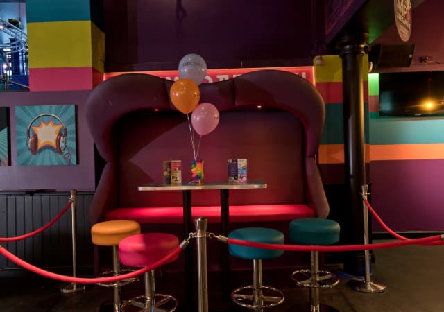 Booth seating