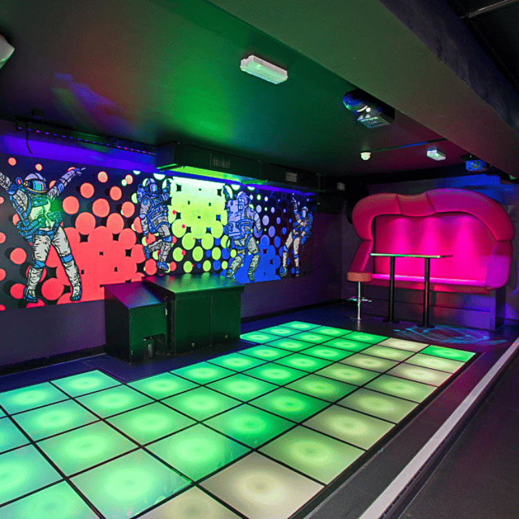 Private hire room in your local area