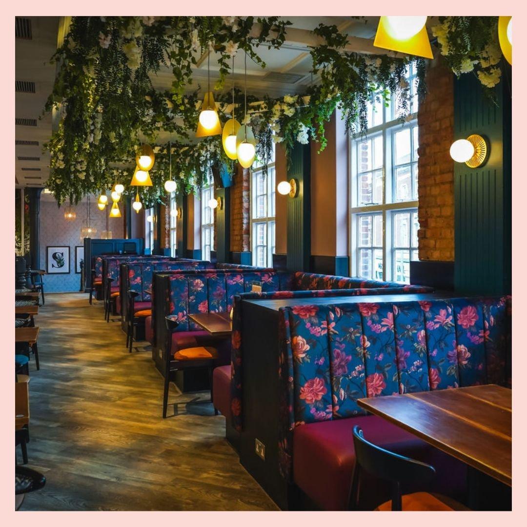 Slug & Lettuce Friar St Reading seating