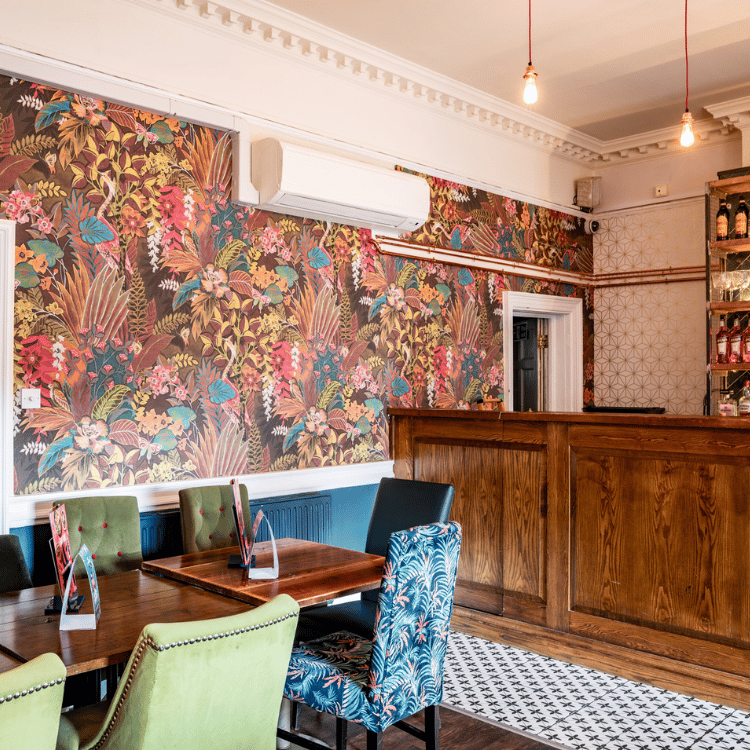 2025 - S&L Bath - Gin Bar Image Slider