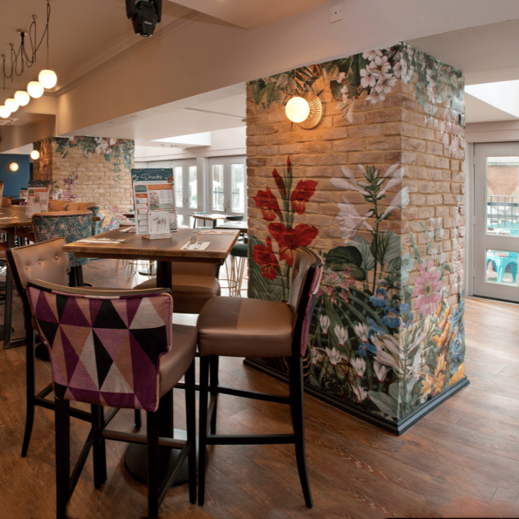 S&L Chelmsford bar