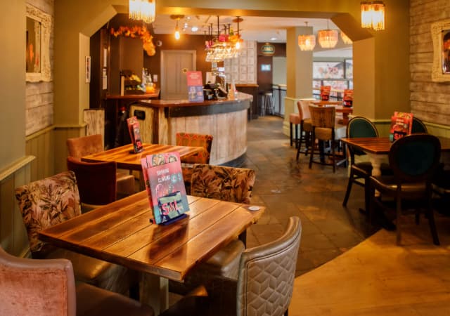 Private Hire Mezzanine at Slug & Lettuce
