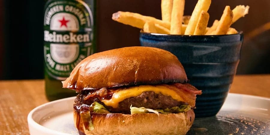 Live Sport Feasting at Walkabout