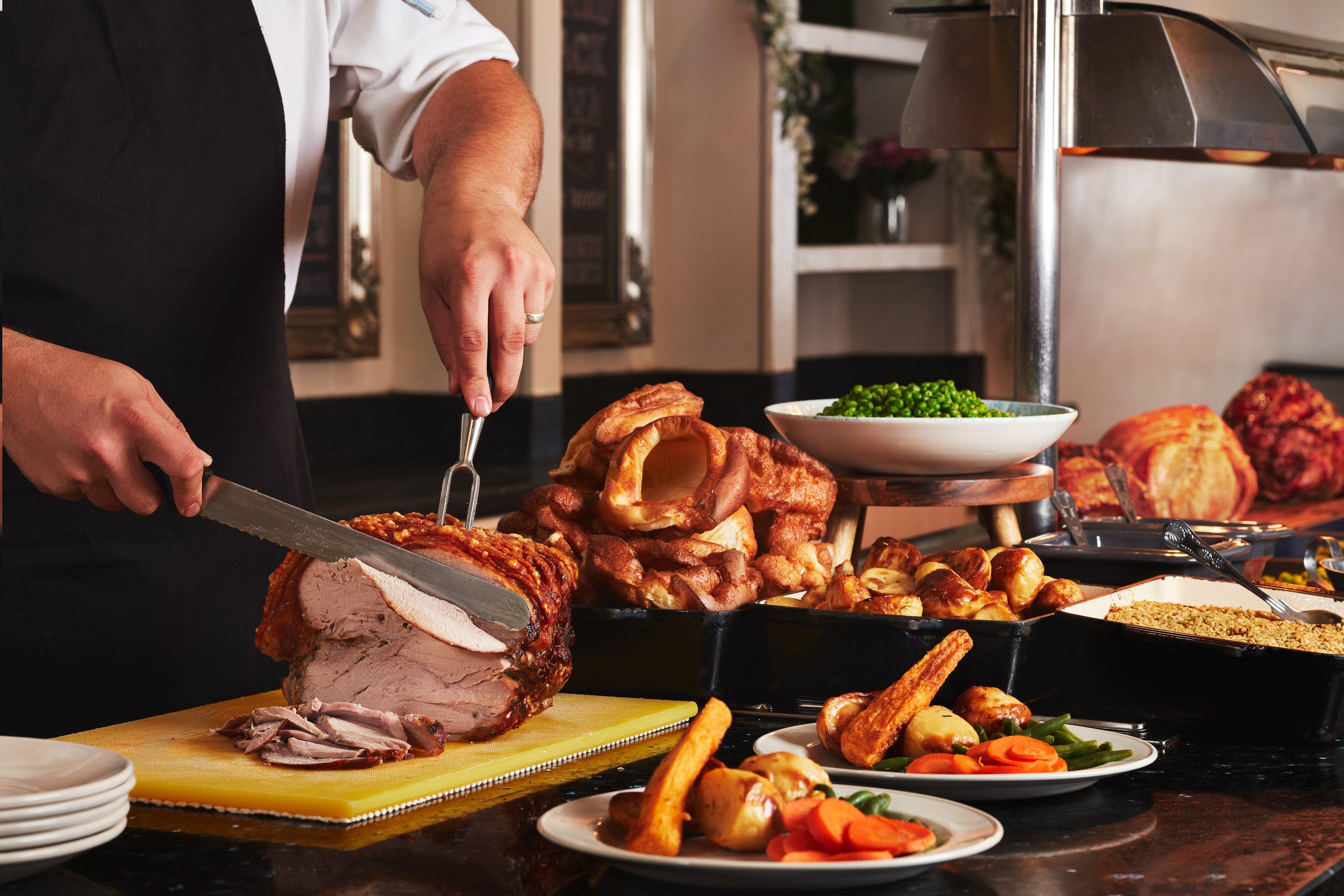 Welcome to Castle Carvery - Racecourse