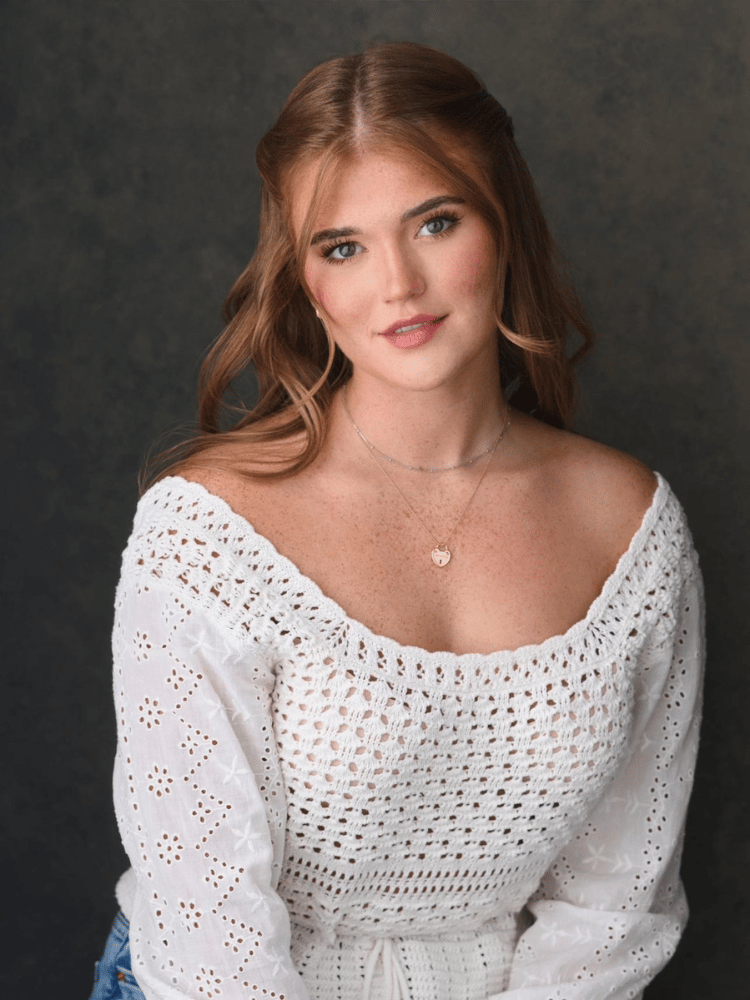 Live Music with GEORGIA CONWAY