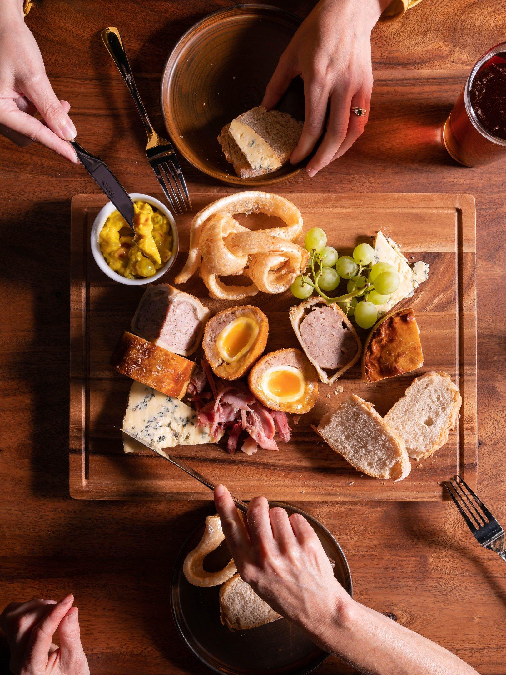 Menus at Meynell Ingram Arms
