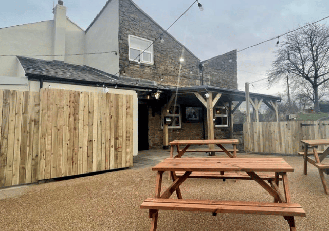 The Brown Cow - Garden