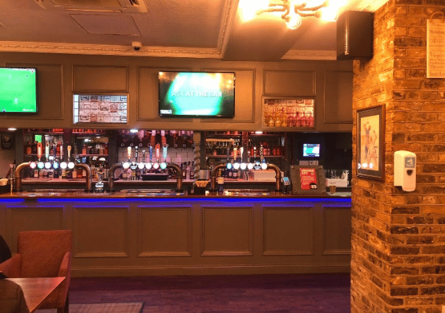 Wishing Well - Bar area