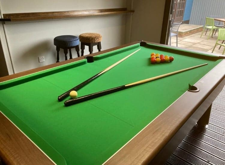 Woodland Cottage - Pool table 2
