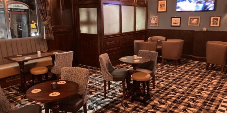 Queen Vic - Seating