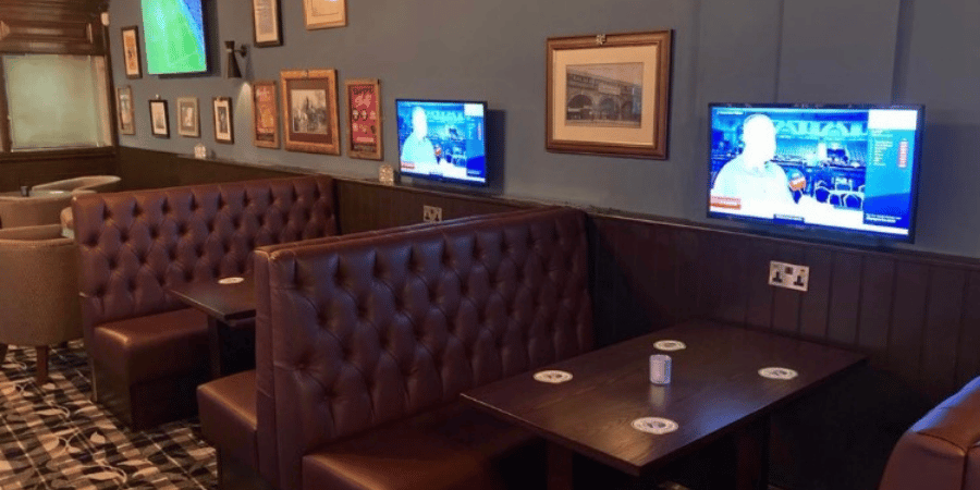 Queen Vic - Booths