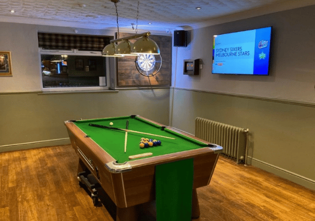 Woodman - Pool table