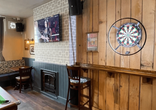 Royal Oak - Darts