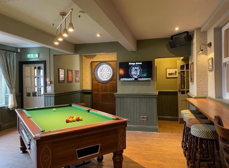 Kings Arms - Pool Table