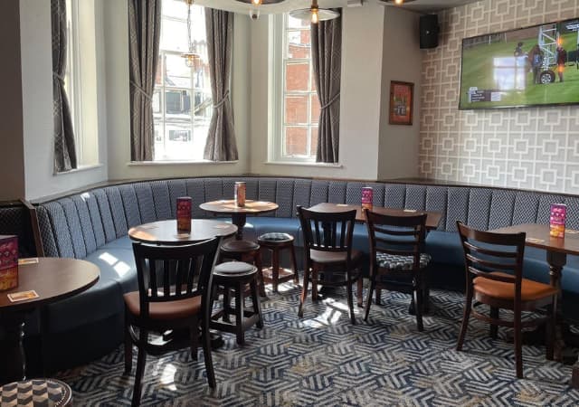 Grant Arms | Pub in Kings Norton