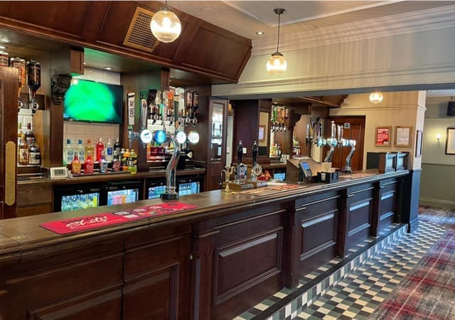 The Alexandra - Bar