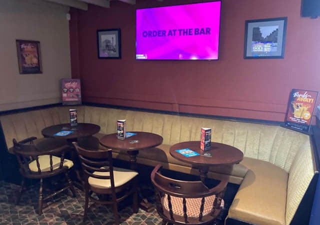 Booth and screen