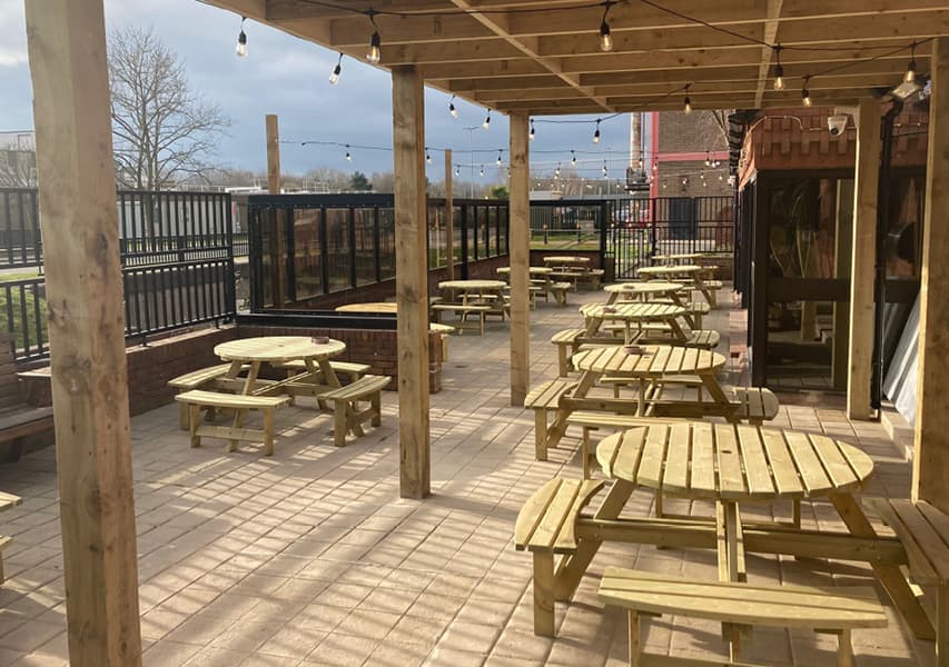 Pub Beer Garden