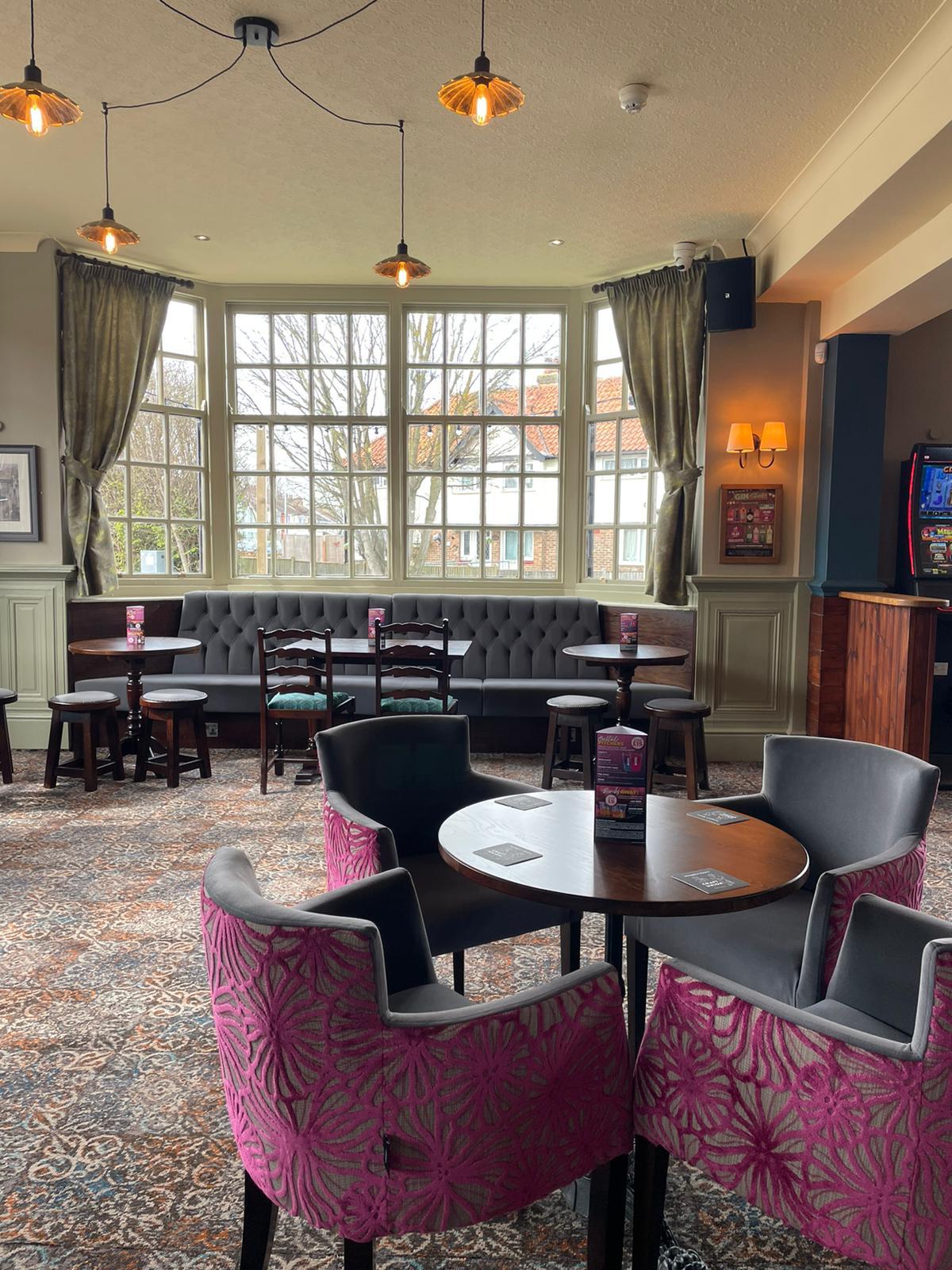 Pub Seating