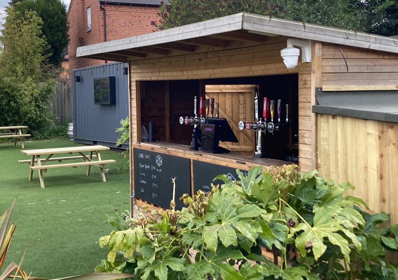 Outdoor bar at the Red Lion Pub