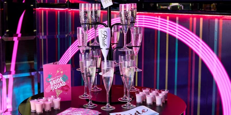 Crazy In Love Package at Popworld
