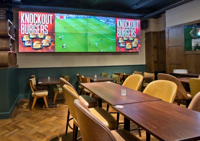 VIP Sports Room mega screen