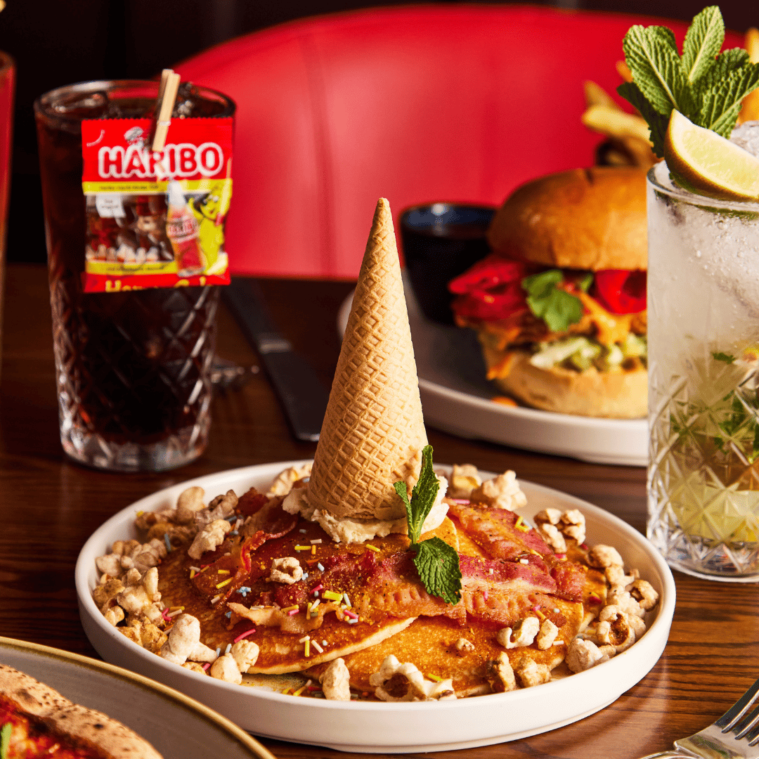 Bottomless Brunch at Social Pub & Kitchen