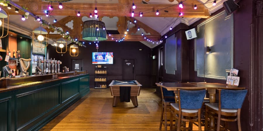 Bristol Pear Selly Oak Private Hire