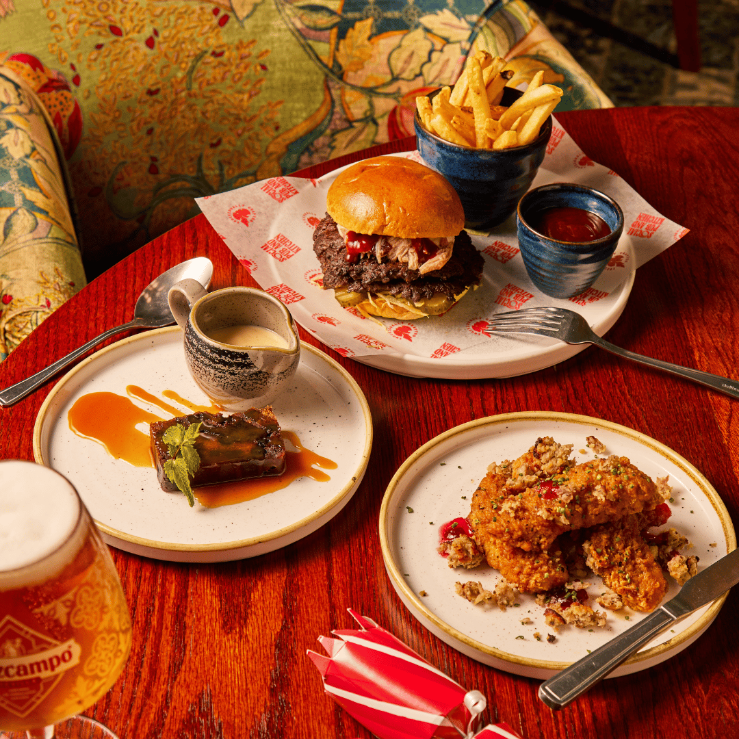 CHRISTMAS COCKTAILS ARE EVEN BETTER WITH FOOD