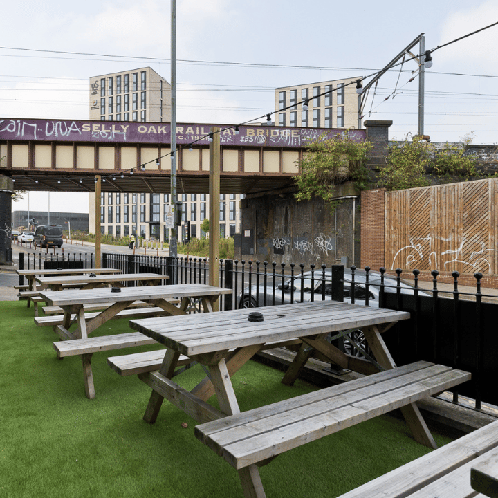 Social Pub & Kitchen Beer Garden