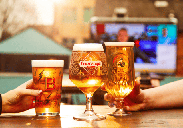 Watch Wimbledon live at Social Pub & Kitchen