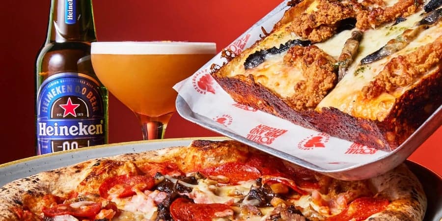 Throwing an Epic Pizza Party