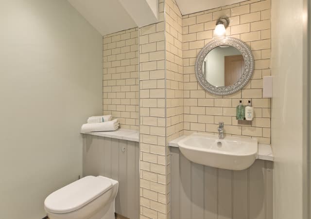 Stork Hotel Bed & Breakfast near Lancaster