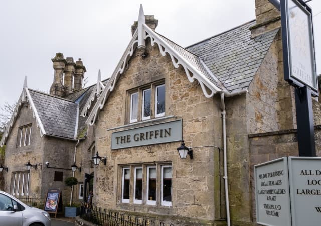 Best pubs in Godshill, Isle of Wight | The Griffin